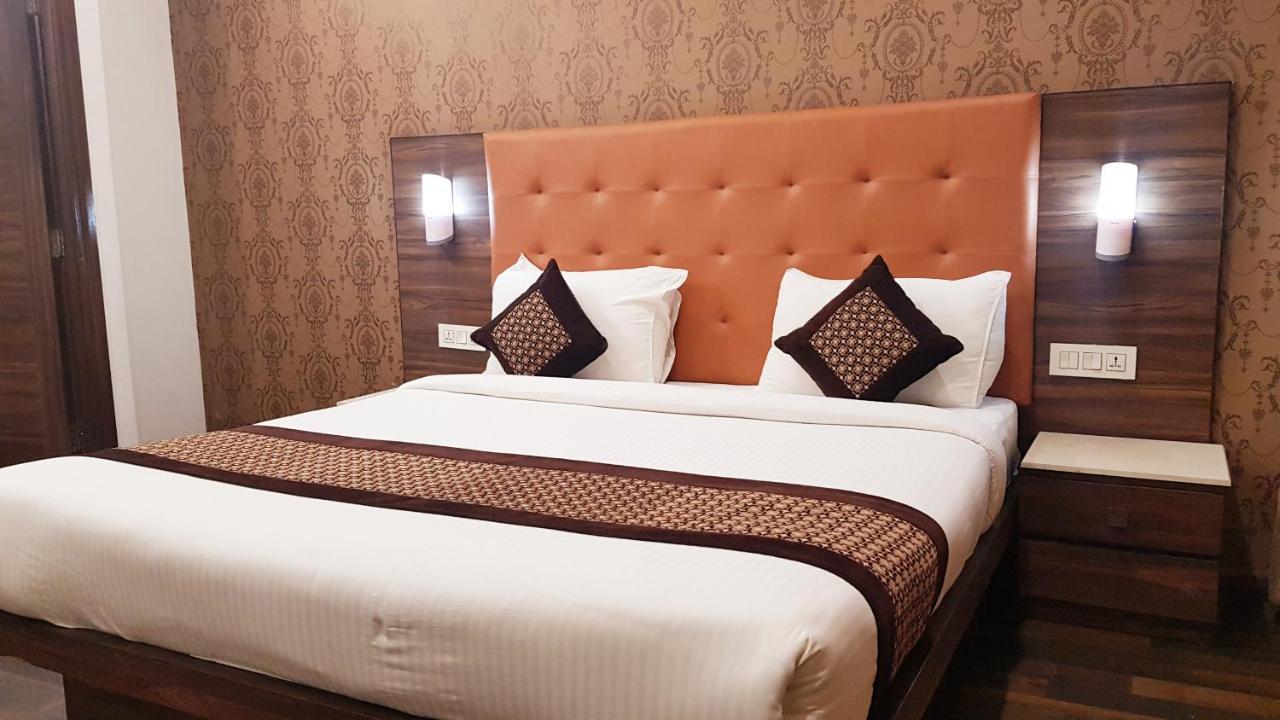 Hotel Citi Inn Grande Zirakpur Eksteriør bilde